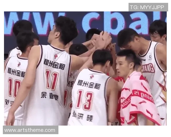 成都乒乓球队以53分稳居杯赛积分榜首位展现强劲实力